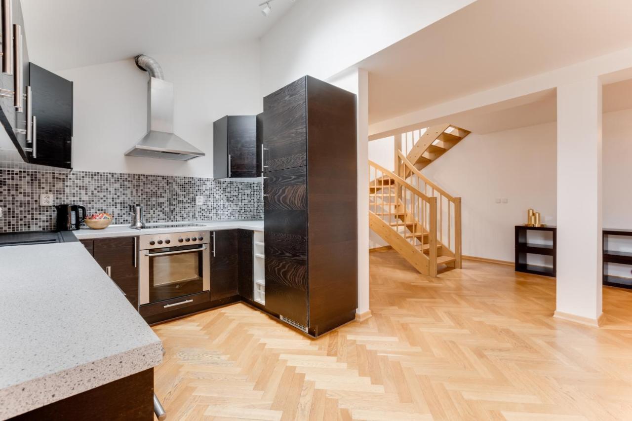 Jt'S Apartments Bilkova Str. Прага Экстерьер фото