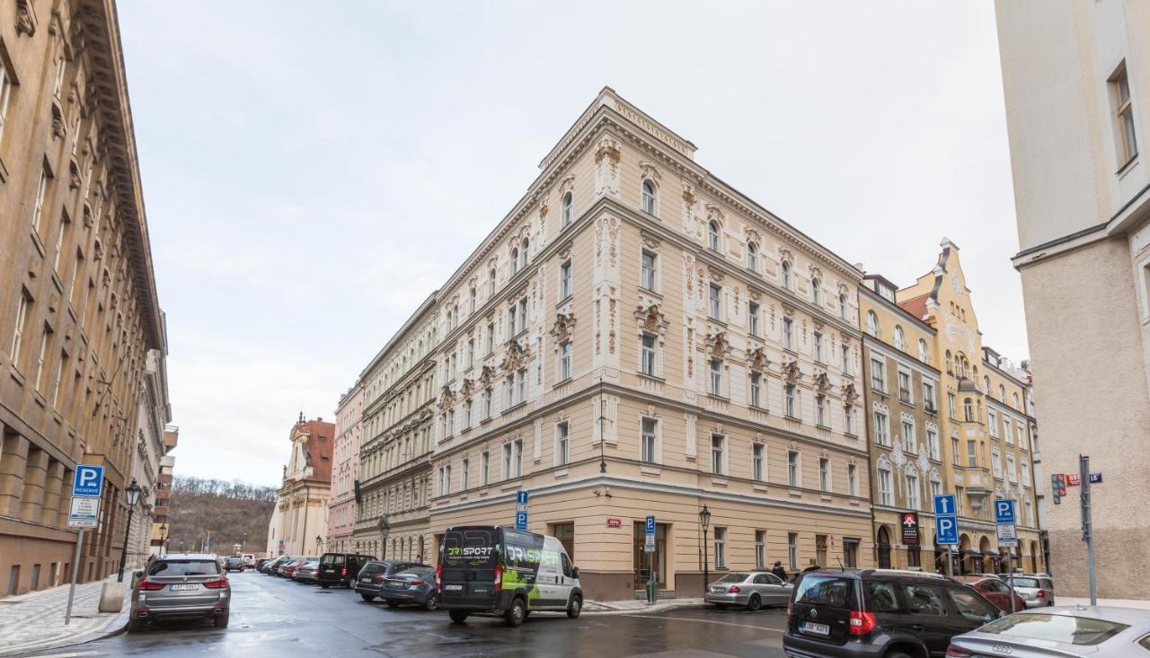 Jt'S Apartments Bilkova Str. Прага Экстерьер фото